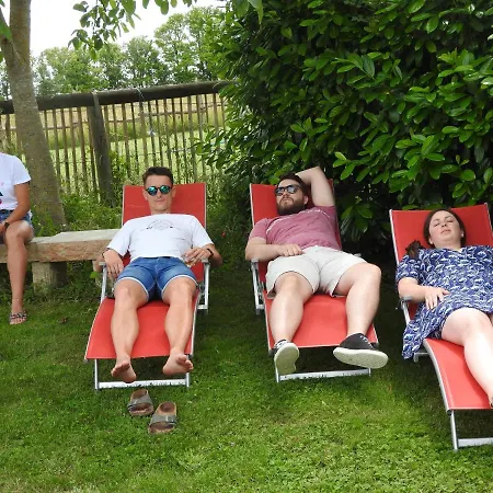 La Maison Ronde Et Ses 2 Cahutes Дом отдыха