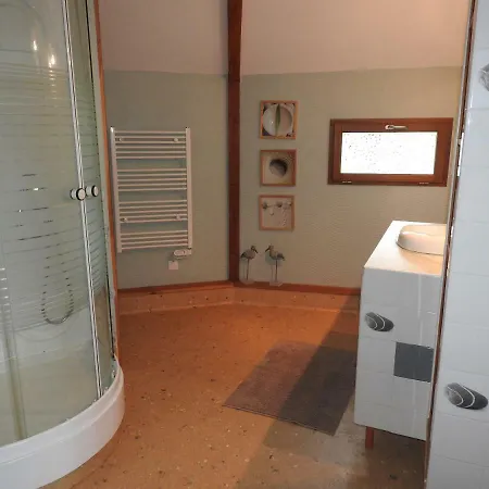 La Maison Ronde Et Ses 2 Cahutes Дом отдыха