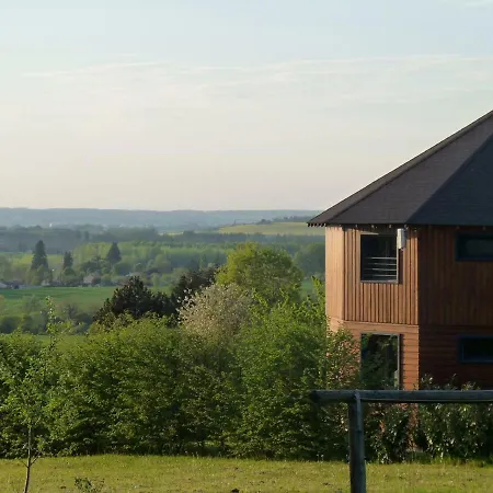 La Maison Ronde Et Ses 2 Cahutes Monthoiron