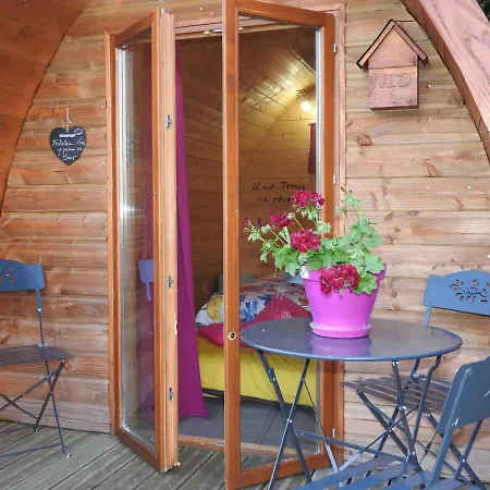 La Maison Ronde Et Ses 2 Cahutes Дом отдыха