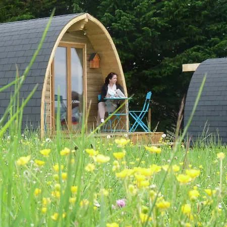 La Maison Ronde Et Ses 2 Cahutes Дом отдыха Monthoiron