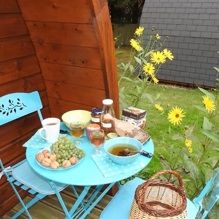 Feriehus La Maison Ronde Et Ses 2 Cahutes Monthoiron