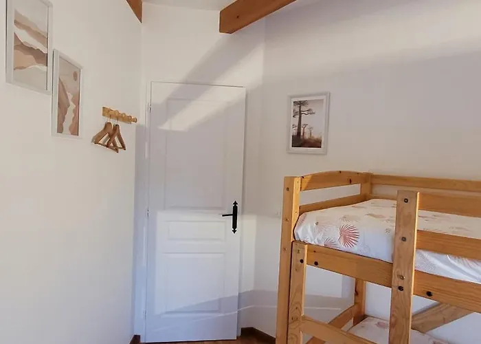 Holiday home La Maison Ronde Et Ses 2 Cahutes *