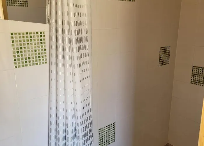 La Maison Ronde Et Ses 2 Cahutes Holiday home Monthoiron