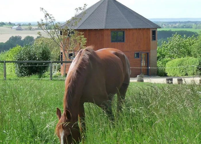 Holiday home La Maison Ronde Et Ses 2 Cahutes