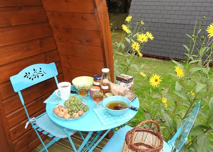 Holiday home La Maison Ronde Et Ses 2 Cahutes Monthoiron